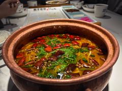 铜锅酸菜毛肚-茄子恰恰·新云南小炒(钱王街店)