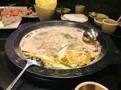 -舒家大院老火锅(台江路店)