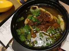 砂锅牛肉粉丝汤-老娘舅中式快餐(美好广场店)