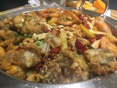 -小鱼小牛·鱼牛干锅·脆鱼火锅(世欧广场店)