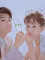 -至臻微拉婚纱摄影