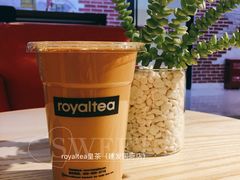 皇茶-汇吃汇喝美食街(上海建发浦悦荟广场店)