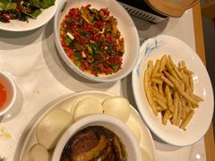 -饭橘汉江码头·乡野土菜馆(静安路店)