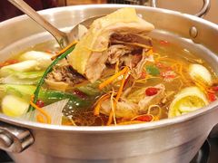 补气锅底-月亮房·白斩鸡(娄山关路店)