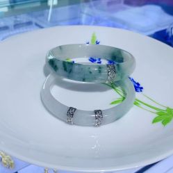 -夸克珠宝设计工作室