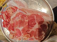 -姜胖胖韩式自助烤肉(光明万达店)