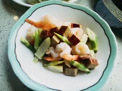 -巧克力渔家.小船海鲜家常菜(万平口店)