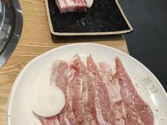 烤五花-本家韩国烤肉(青岛万象城店)