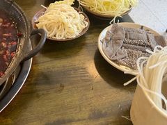 -黄潇洒老火锅(九眼桥宏济巷店)