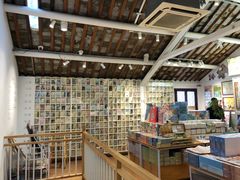 -猫的天空之城概念书店(苏州平江店)