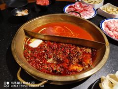 -沸炉重庆老火锅(军事博物馆店)