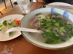 越南粉-Golden Lily河内巴黎法越料理餐厅(建国西路店)