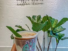 -red donkey coffee