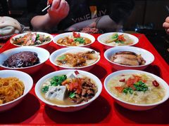 -蓝田九大碗民俗食府(蓝田店)