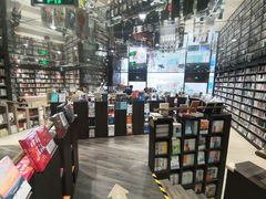 -钟书阁(群光广场店)