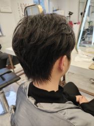 -镁连社·美联社