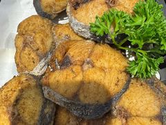 -连鹭海鲜·海肠捞饭·海胆饭(星海店)