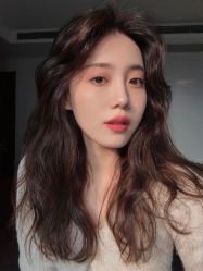 -十六番发型师事务所