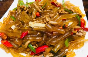 Spicy Pork Shreds with Chili