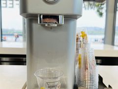 -Manner Coffee(徐汇滨江店)