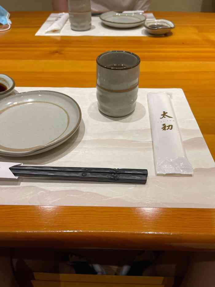 太初料理"某联上买的二人套餐,进店就脱鞋,很日本-大众点评移动版