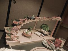 -山川小町·极番烧肉(新地假日广场店)