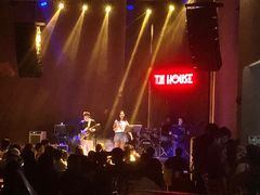 -TZ House音乐现场(来福士中心店)