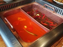 麻辣番茄锅-老牌坊云南鱼豆花火锅(爱建店)
