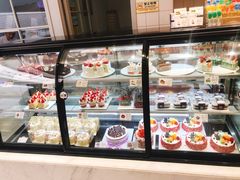 面包甜点陈列柜-津乐园(宜白路店)
