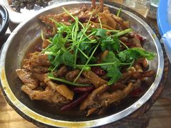 -鲁小三·大骨自助(金山总店)