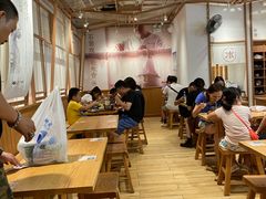 大堂-小满手工粉(上海文峰广场店)