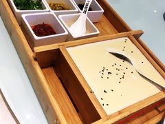 -江南韵·无锡太湖文化体验餐厅(凤凰天街店)