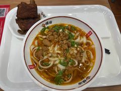 -顺溜·手工刀削面·黑金店(铜锣湾店)