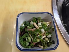 蘸碟-黔味东南酸汤牛肉火锅(太平路一店)