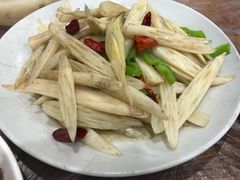 -蓝精灵饺子店
