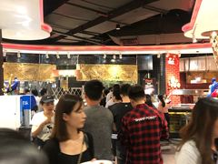 -四海一家自助餐(益田假日广场店)