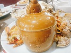 -飨食汇全日制餐厅·昆山皇冠假日酒店(九方店)