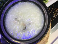 -皇马海口湾海景酒店(万绿园秀英港店)