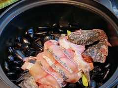 -小椒娘撒椒鱼火锅(三八广场店)