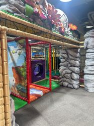 -玩元素·家庭游乐成长中心(香格里拉店)