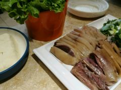 -英子补身汤(海兰路店)