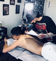 -荔刺青纹身·手穿孔饰品