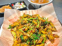 -川芙蓉·市井老川菜(长寿路店)