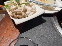 -大匠工房古船木艺术餐厅·猪肚鸡专门店(长白仙岛店)