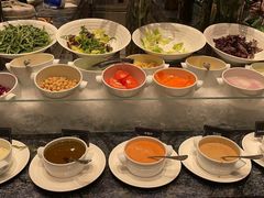 自助调料区-美食汇自助餐厅(成都万达瑞华酒店)