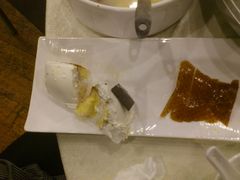 赠送品尝的蛋糕&nbsp;&nbsp;很贴心-金百万烤鸭店(马甸店)