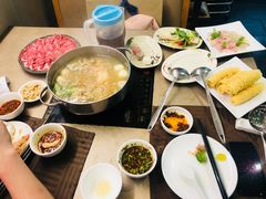 手切本地特级靚牛肉-金海阁海鲜火锅