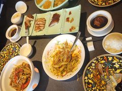 -羲和雅苑•北京烤鸭(平安国际金融中心店)