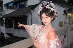 -梦回汉唐汉服旗袍体验馆(拙政园店)