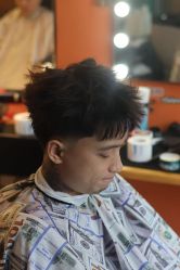 -鸿運 BARBER SHOP男士理发馆